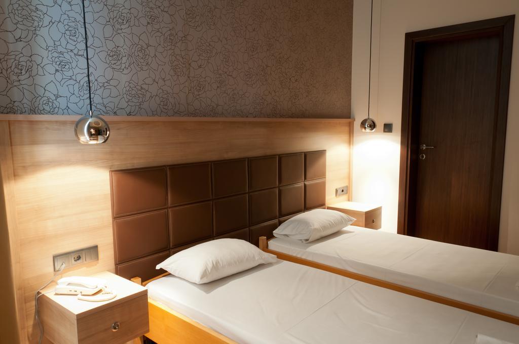Metropolis Hotel Serres Exterior photo